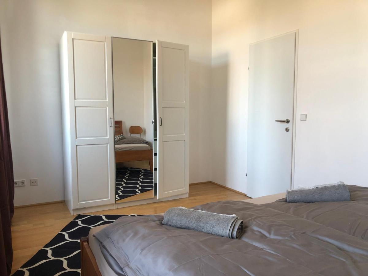 Helle 4 Zimmer Familien-Wohnung Mit Balkon! Schloss Schonbrunn In Gehdistanz Відень Екстер'єр фото