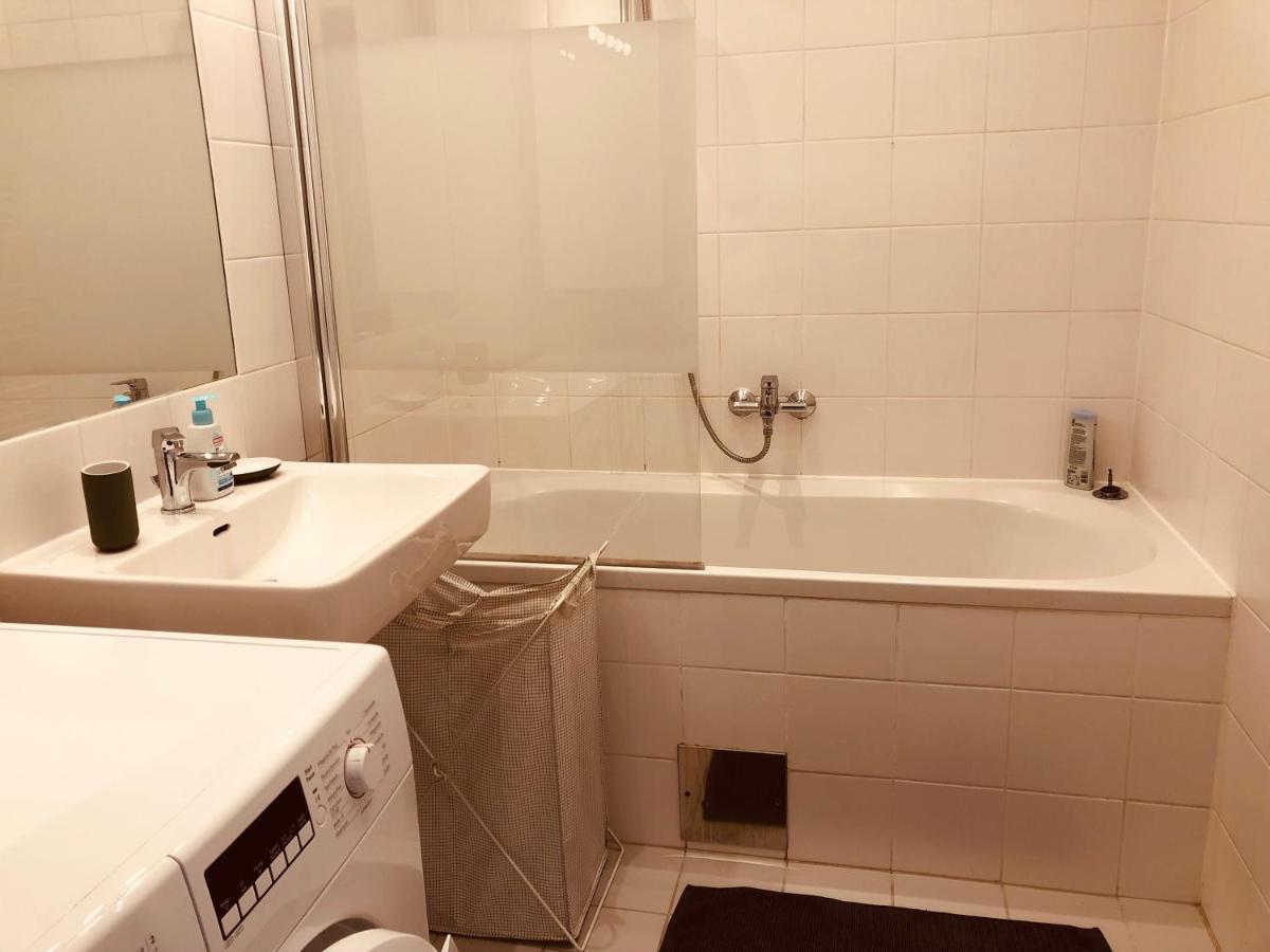 Helle 4 Zimmer Familien-Wohnung Mit Balkon! Schloss Schonbrunn In Gehdistanz Відень Екстер'єр фото
